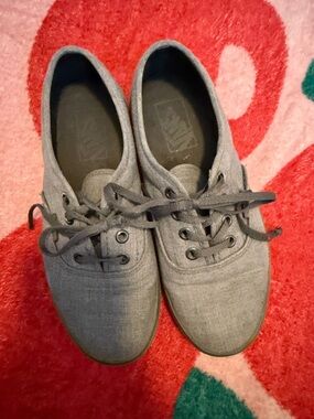 3 for $50 🌹 Vans Gray Canvas Lace-Up Sneakers